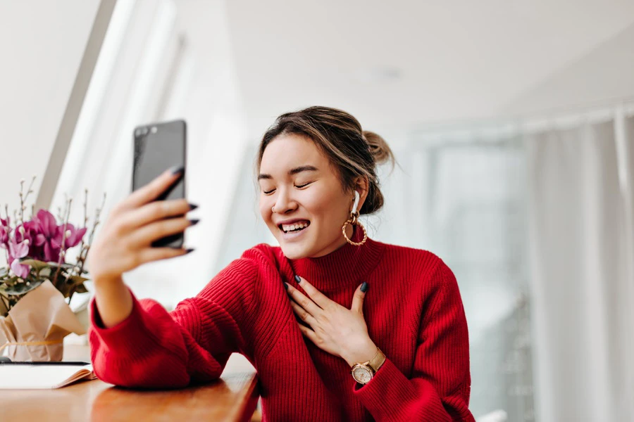 Encuentros Casuales: Descubre Nuevas Conexiones con Skout